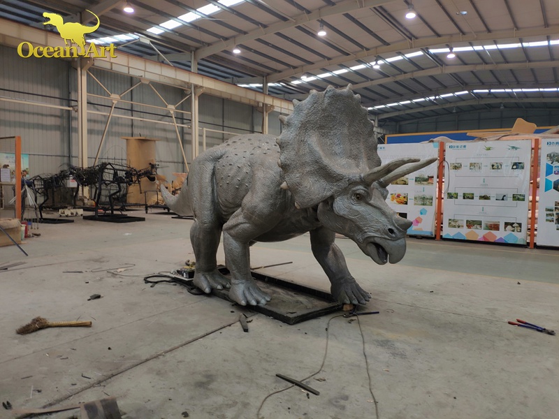 Animatronic Triceratops (6)