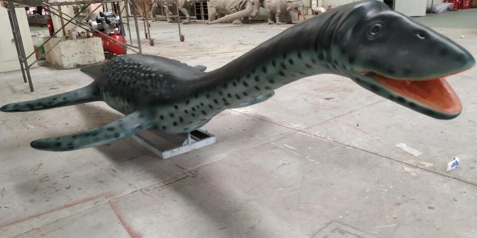 lifesize_plesiosaur