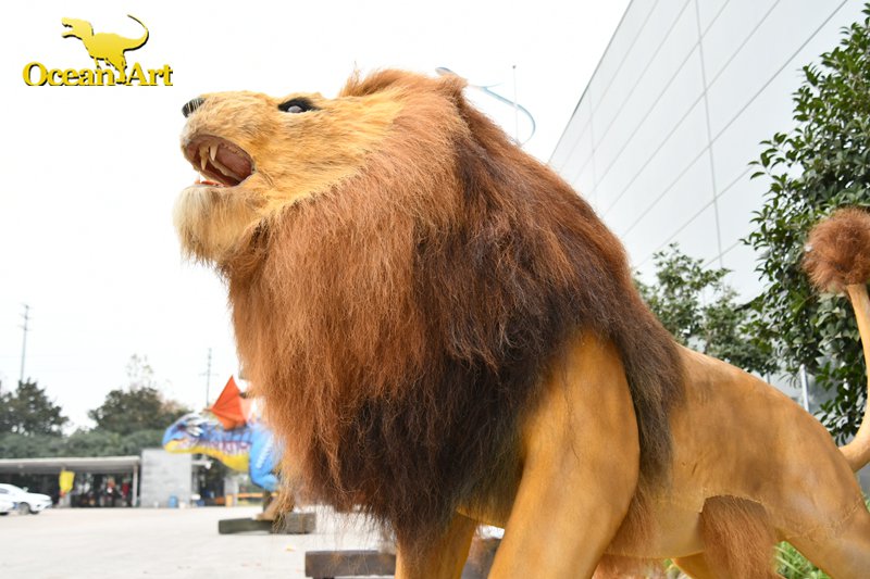 Animatronic lion